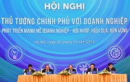 Thủ tướng Nguyễn Xuân Phúc đối thoại với doanh nghiệp lần thứ 3
